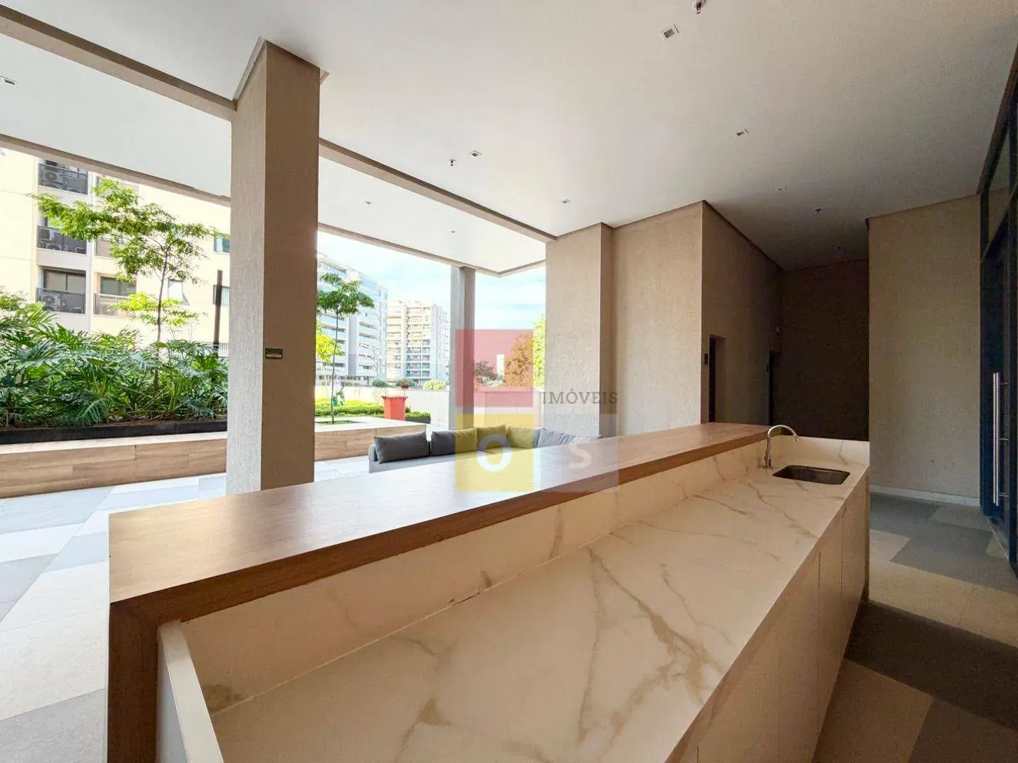 80 m² apartment with 2 bedrooms and a glass balcony — photo 21