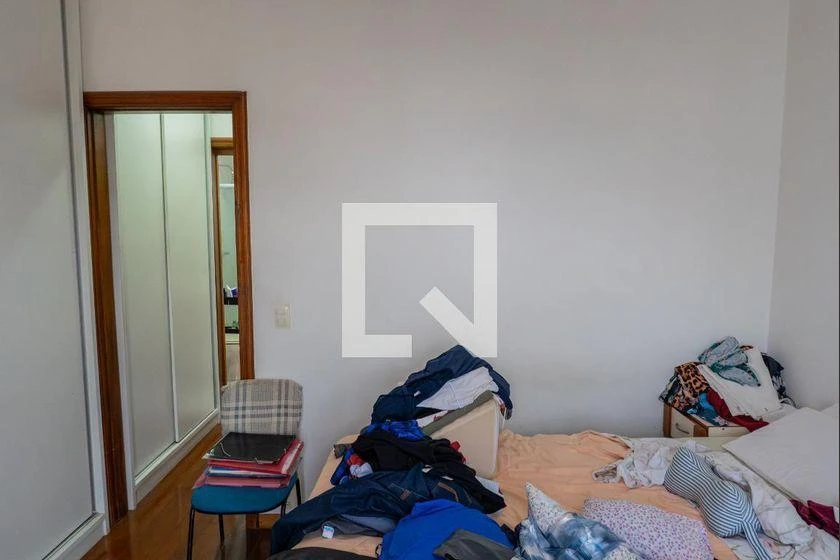 Furnished apartment with 4 bedrooms and 200 m² — photo 11