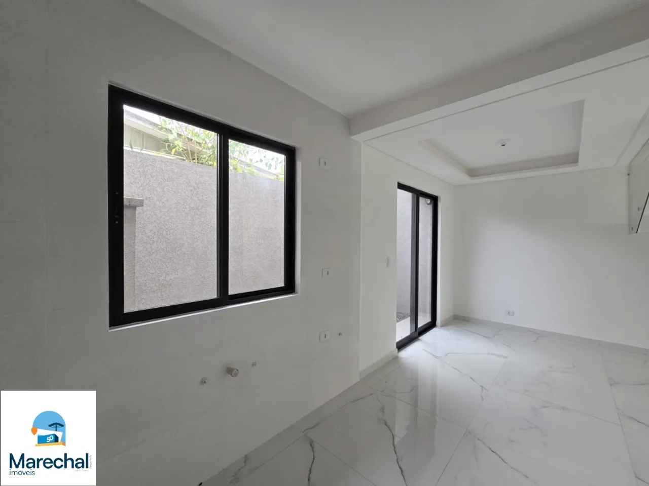 Condo house with a private BBQ area — photo 11