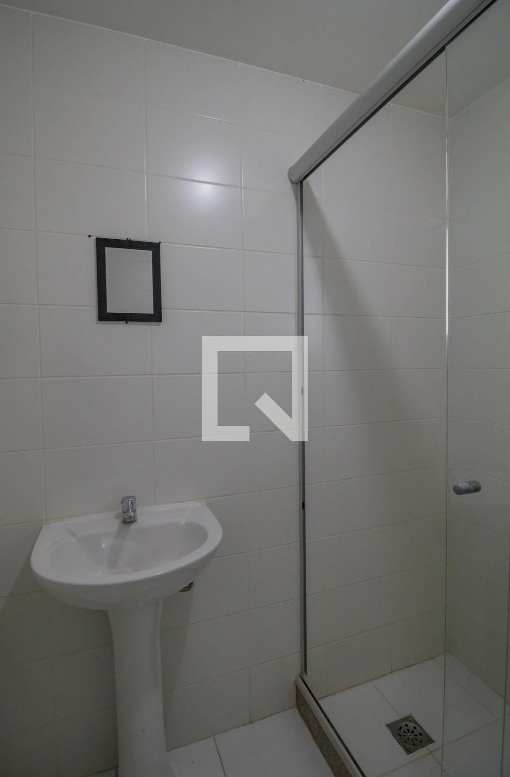 Furnished apartment with 2 bedrooms and a balcony — photo 48