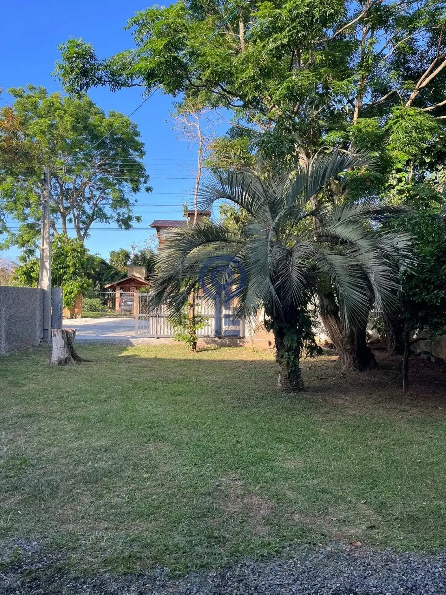 Casa mobiliada com 3 dormitórios e varanda — photo 16