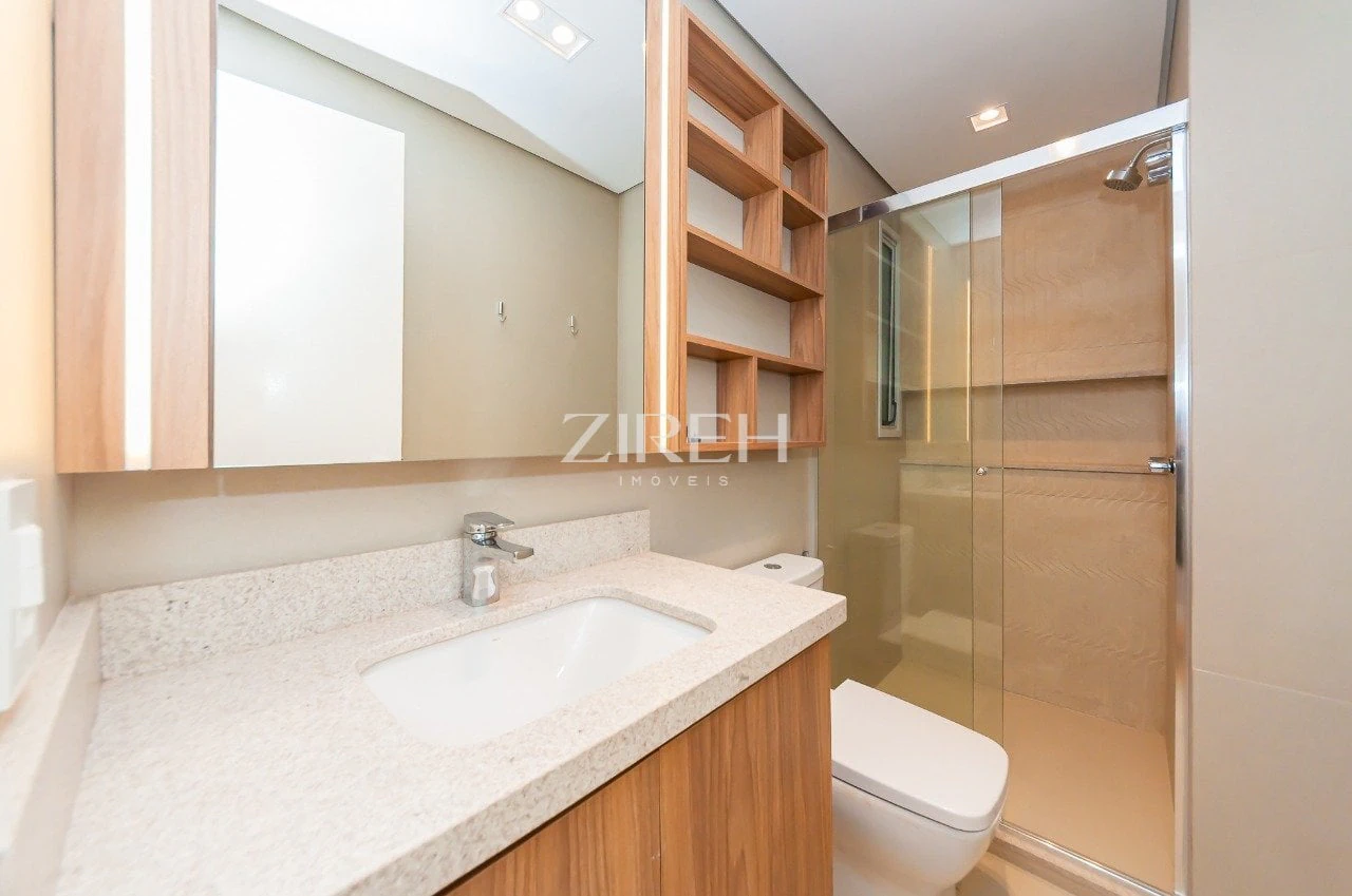 3-bedroom apartment with a private BBQ area — photo 11