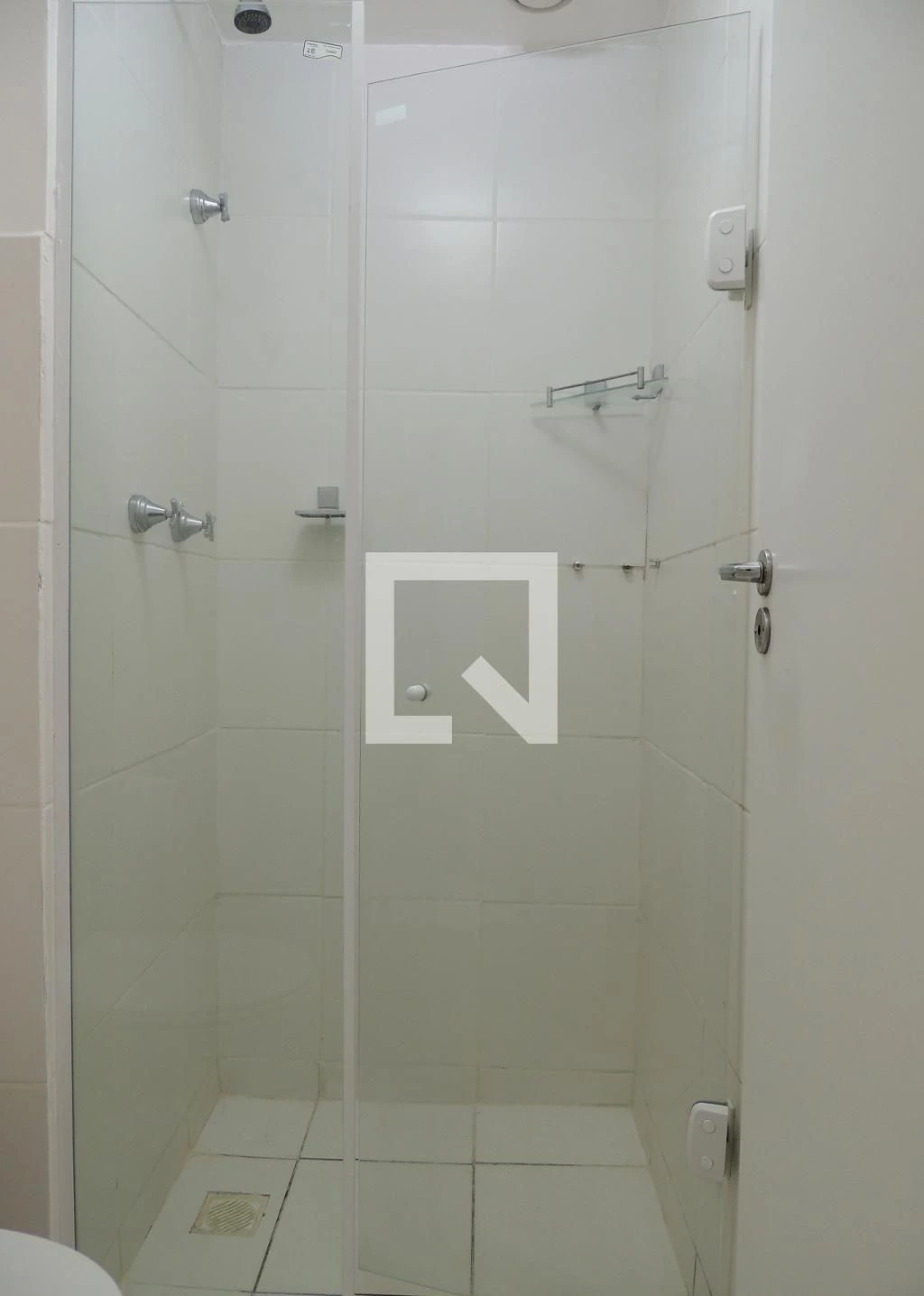 2-bedroom apartment in a building with a sauna — photo 50