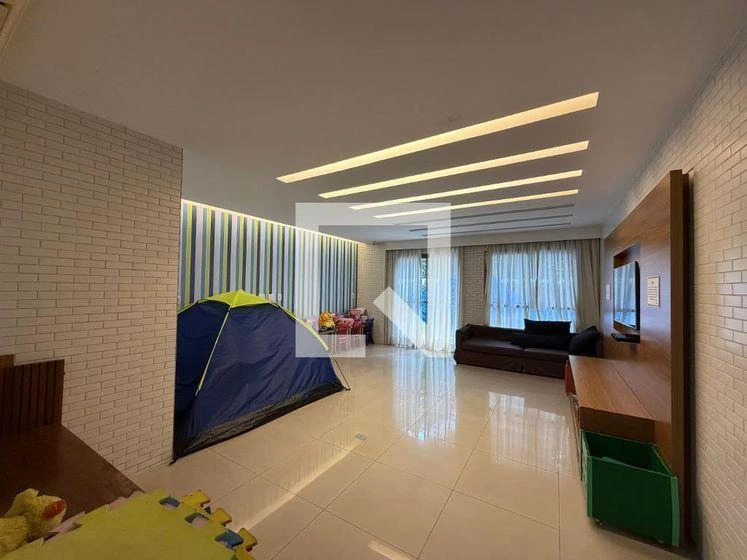 Furnished apartment, 112 m², with a glass-enclosed balcony — photo 50