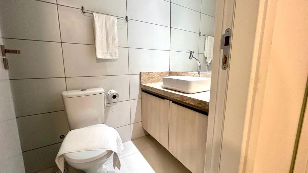 Вид на воду та 2 спальні: квартира 47 м² — photo 14