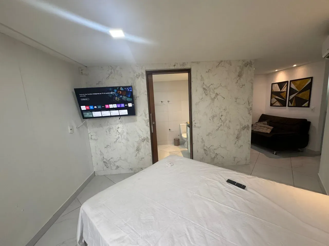 Мебльована квартира 32 м²: 1 кімната, 1 санвузол і паркінг — photo 3