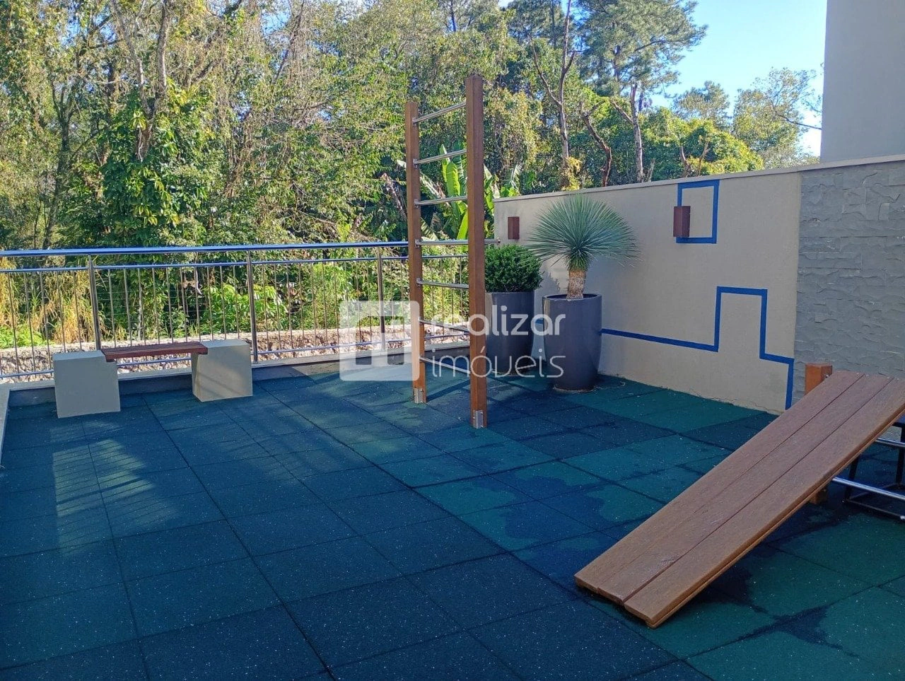 Private BBQ in a 3-bedroom apartment, 198 m² — photo 8