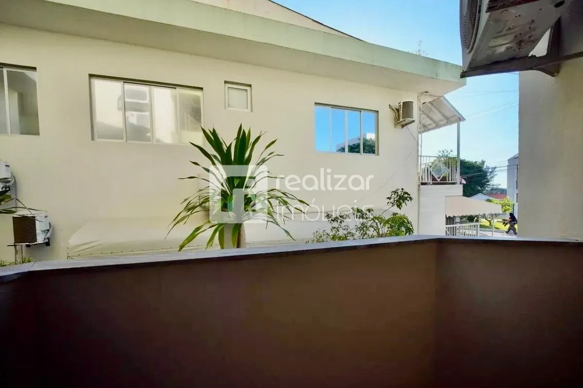 Apartamento de 3 dormitorios con balcón y 100 m² — photo 19