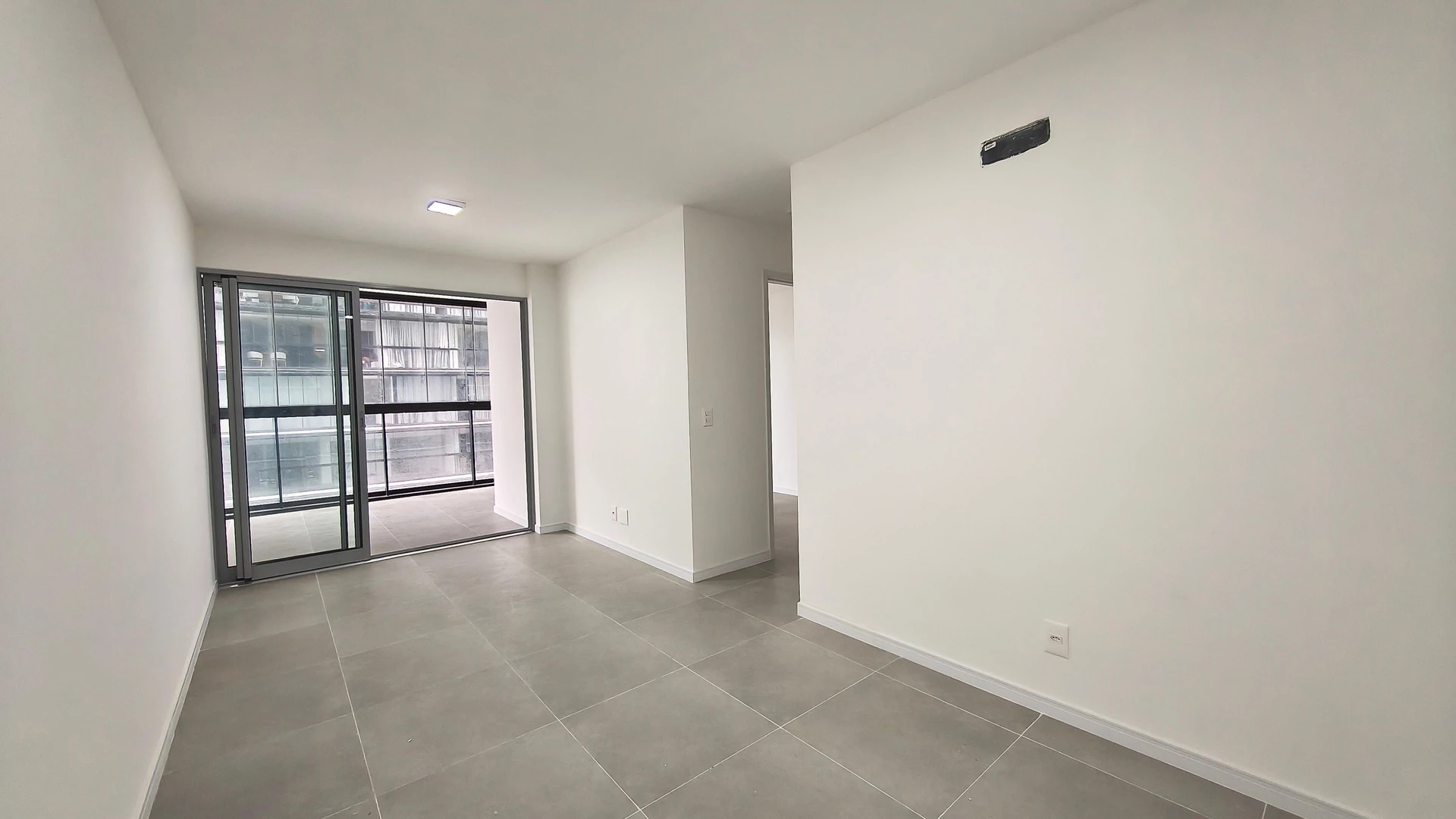 Apartamento com 2 quartos e varanda envidraçada — photo 14