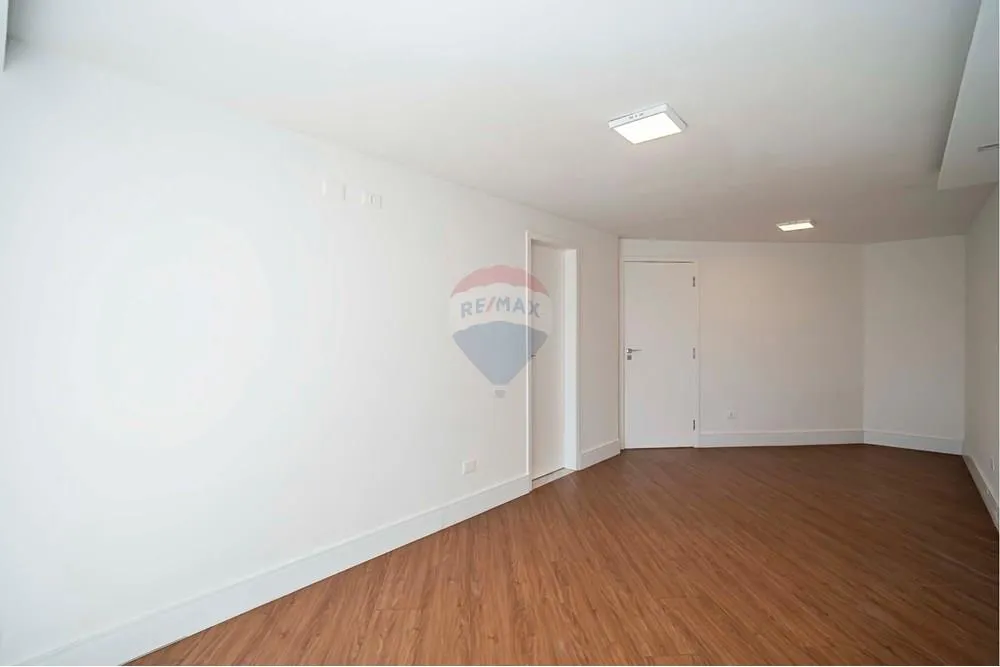 Furnished house with 3 bedrooms and 5 bathrooms, 5 parking — photo 30
