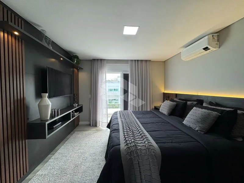 Furnished house with 4 en-suite bedrooms and private garden — photo 14