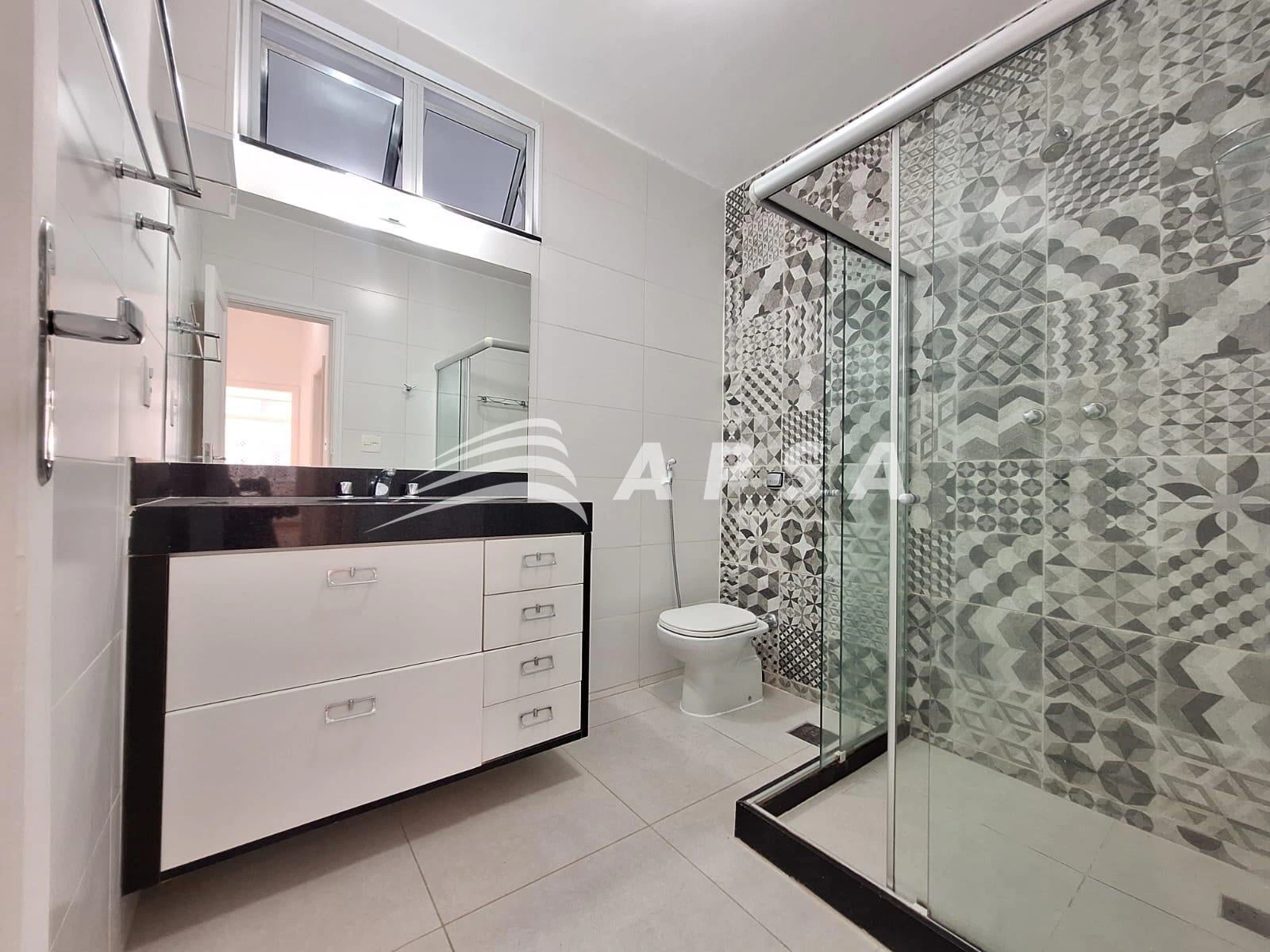 97 m² apartment with 3 bedrooms and 2 bathrooms — photo 9
