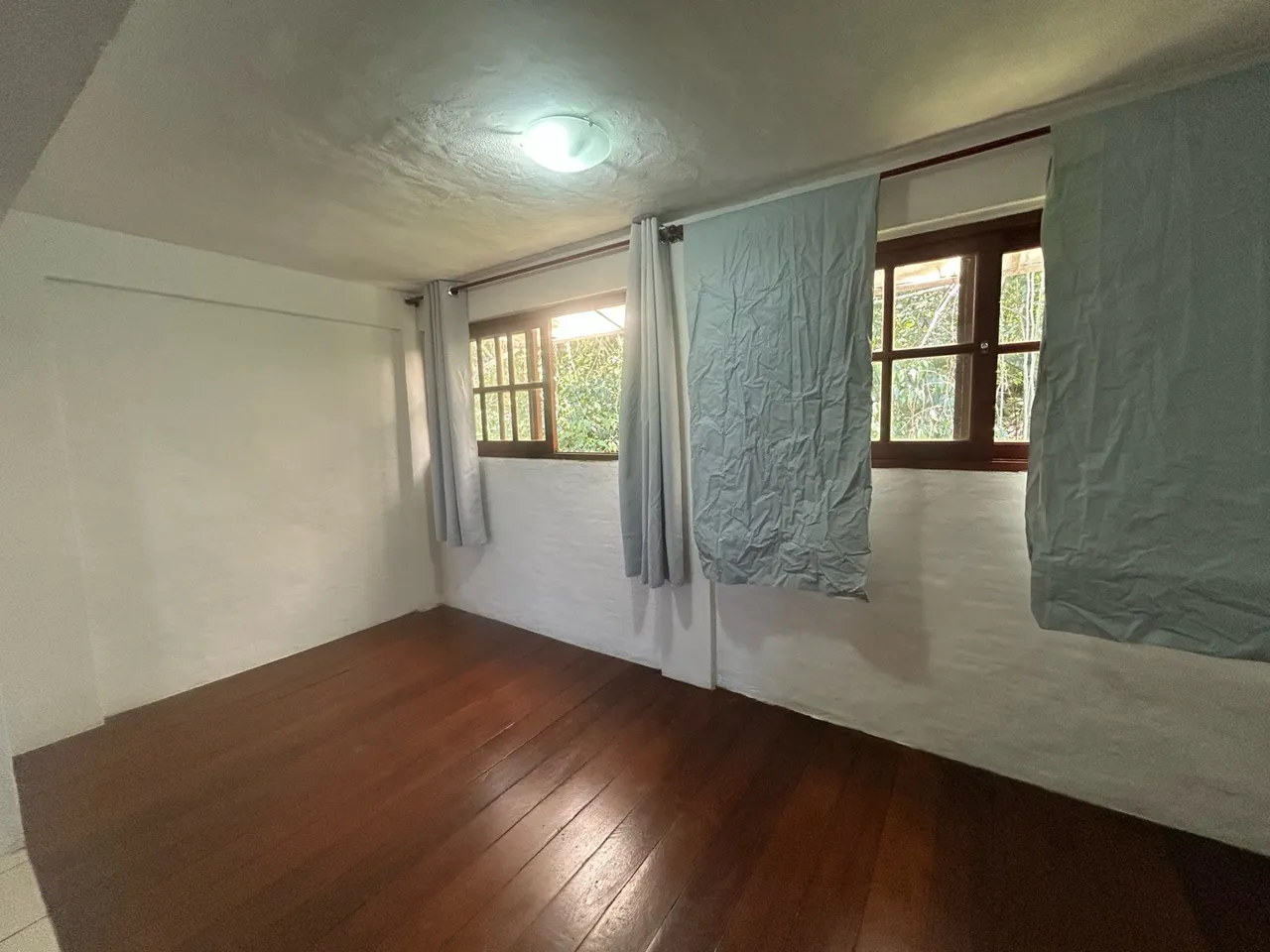 2-bedroom apartment with a water view in Florianópolis — photo 5