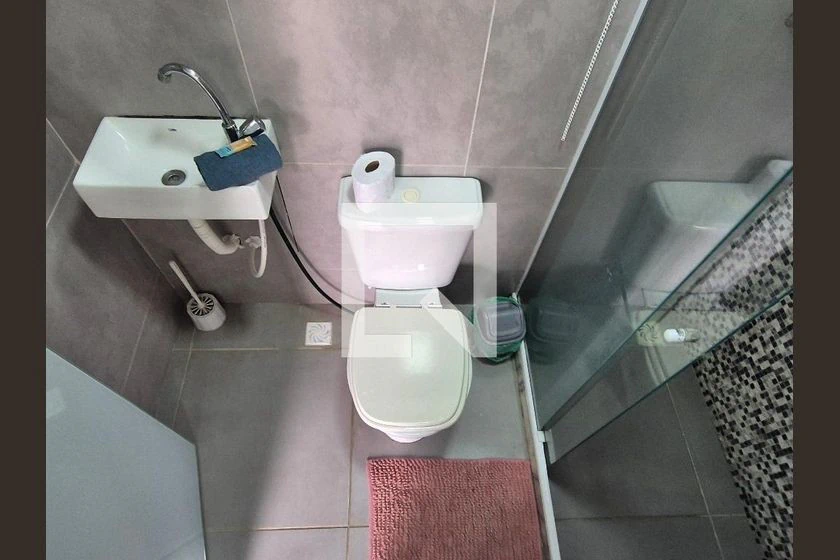 Furnished 30 m² apartment with balcony and 1 bedroom — photo 13