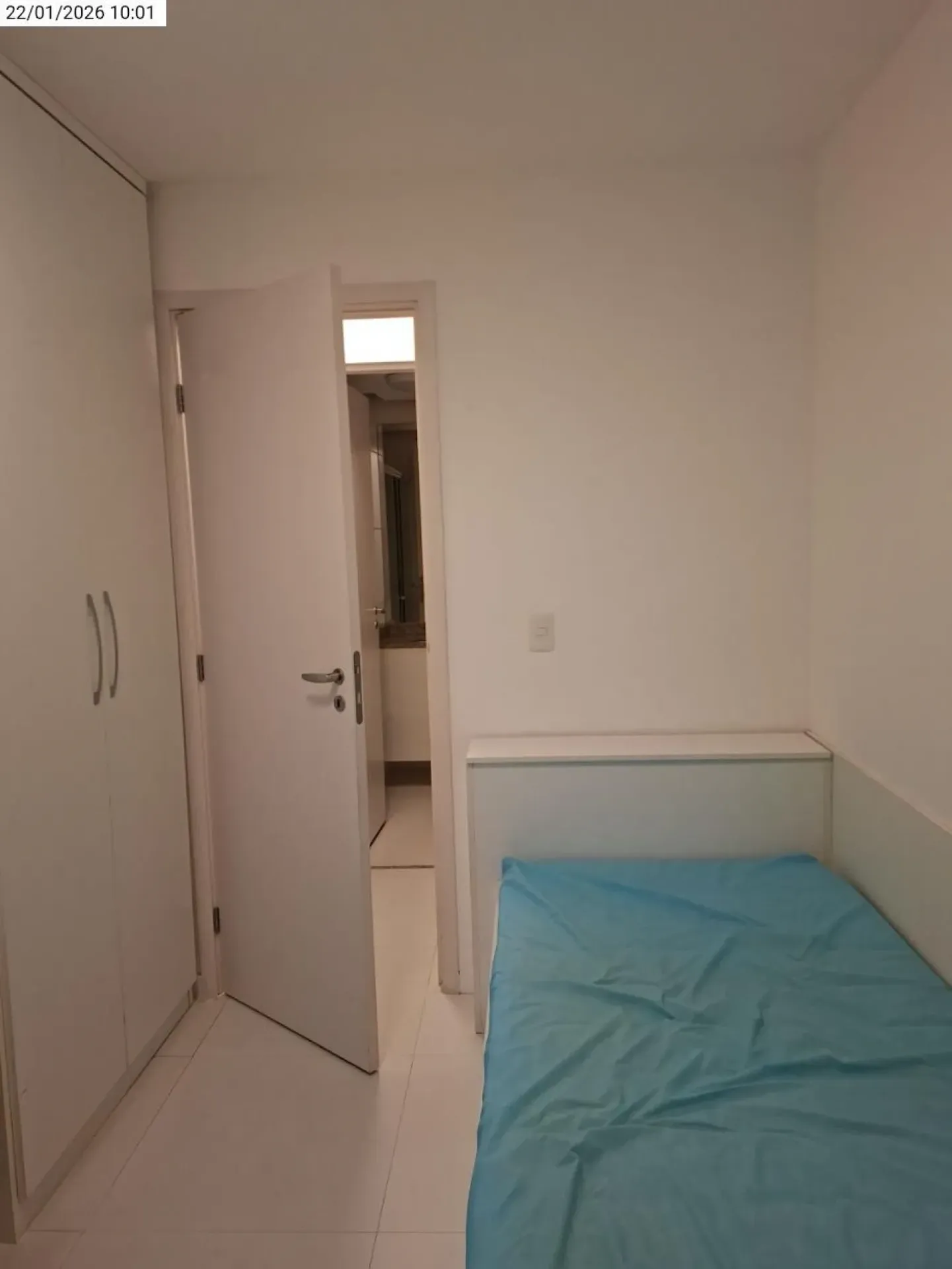 2-bedroom apartment in a building with a sauna — photo 16