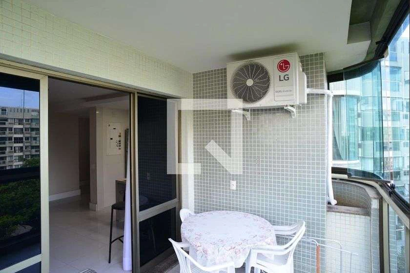 Apartamento amueblado de 90 m² con 1 dormitorio y cocina a gas — photo 23