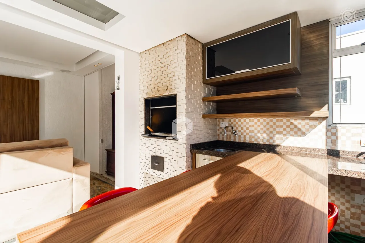 2-bedroom apartment with a private BBQ area — photo 15