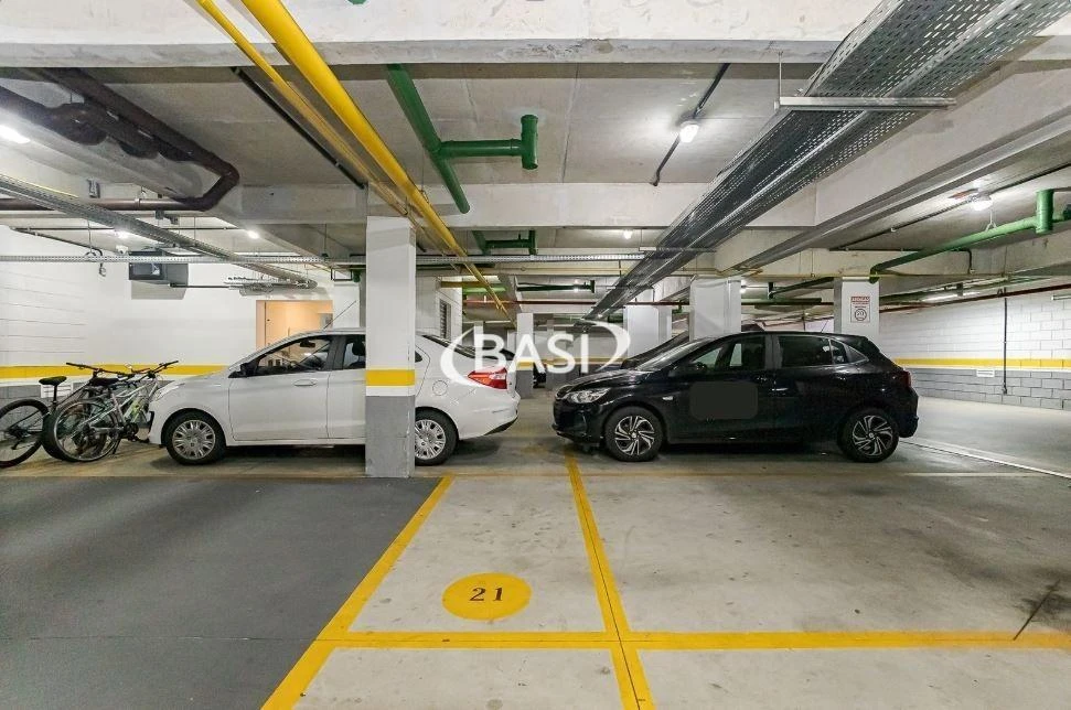 70 m² apartment with a home office and a washing machine — photo 42