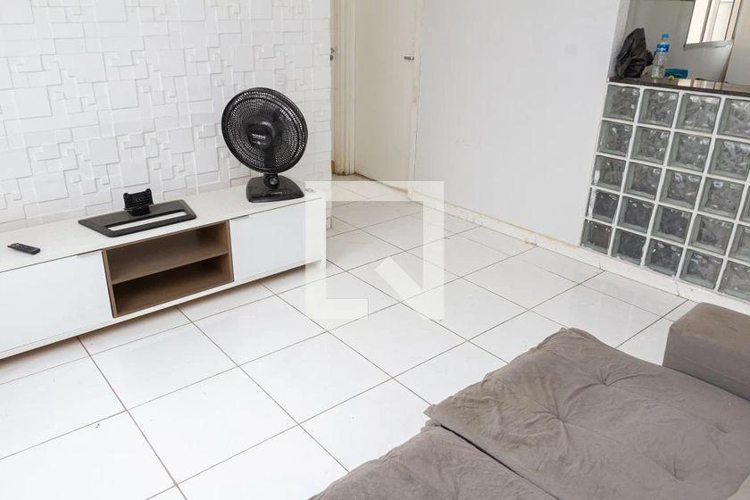 Apartamento amueblado con 2 dormitorios y 44 m² — photo 14