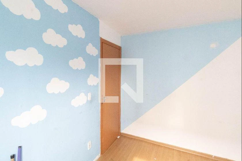 2-bedroom apartment in a building with a pool — photo 3