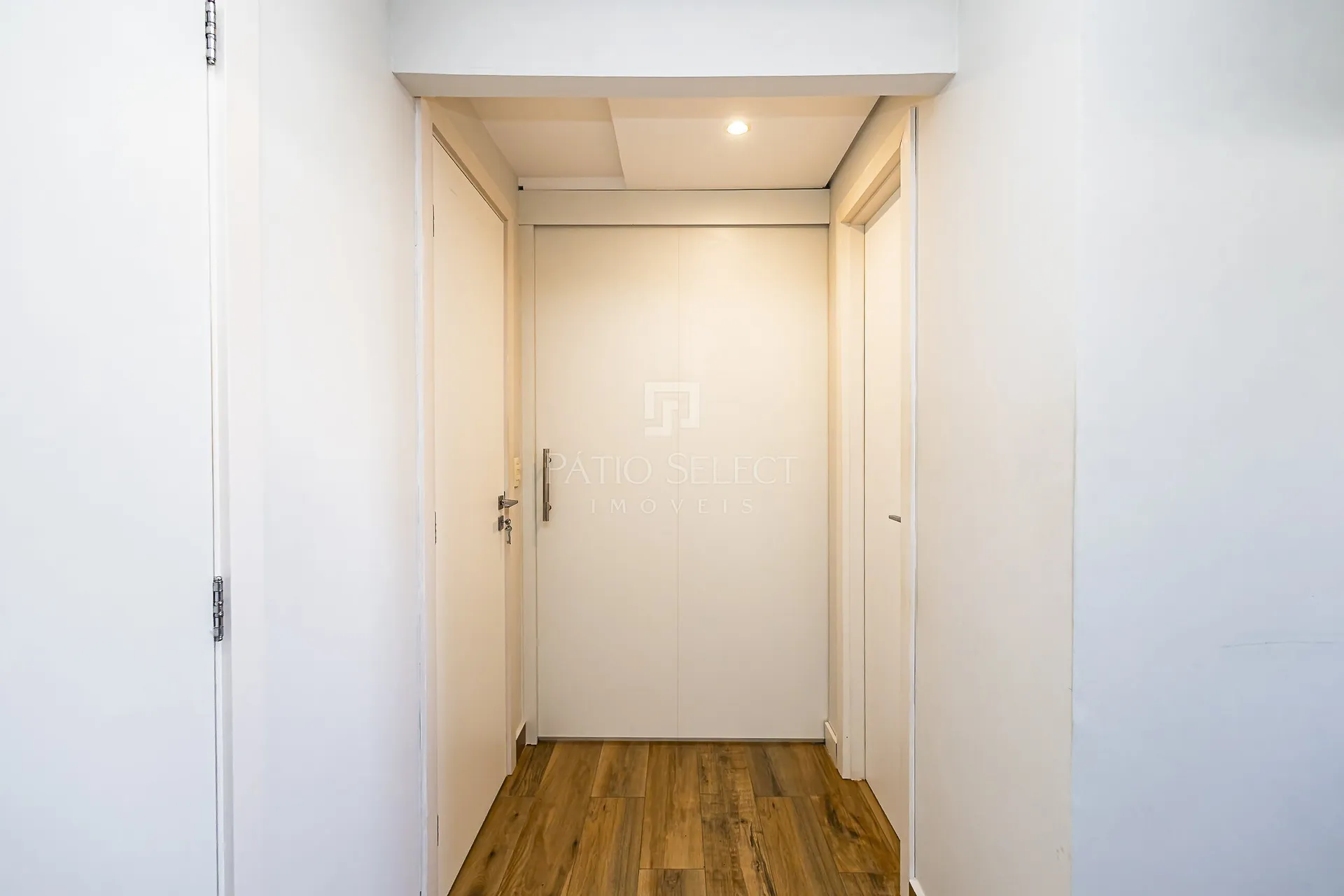 Ванна и 2 спальни: квартира 412 м² — photo 49