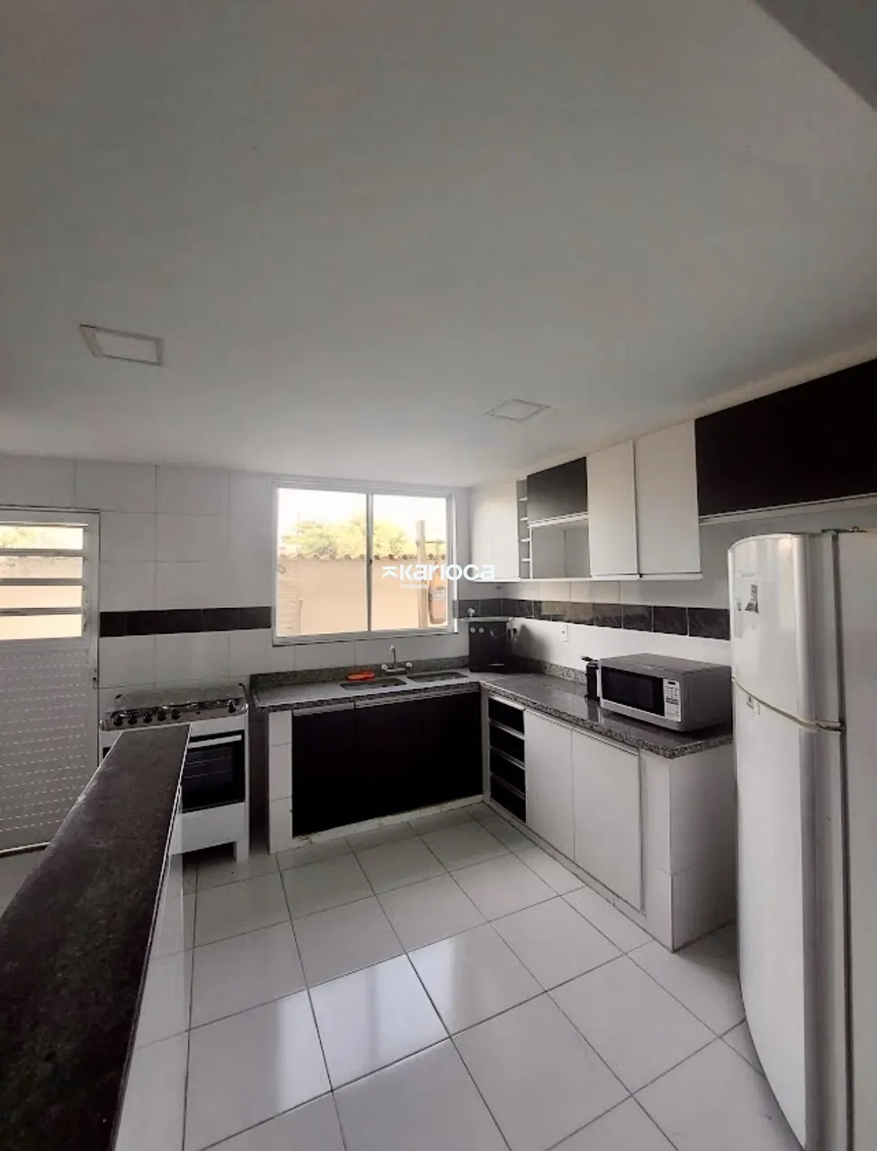 Furnished apartment with 5 bedrooms and 600 m² — photo 2