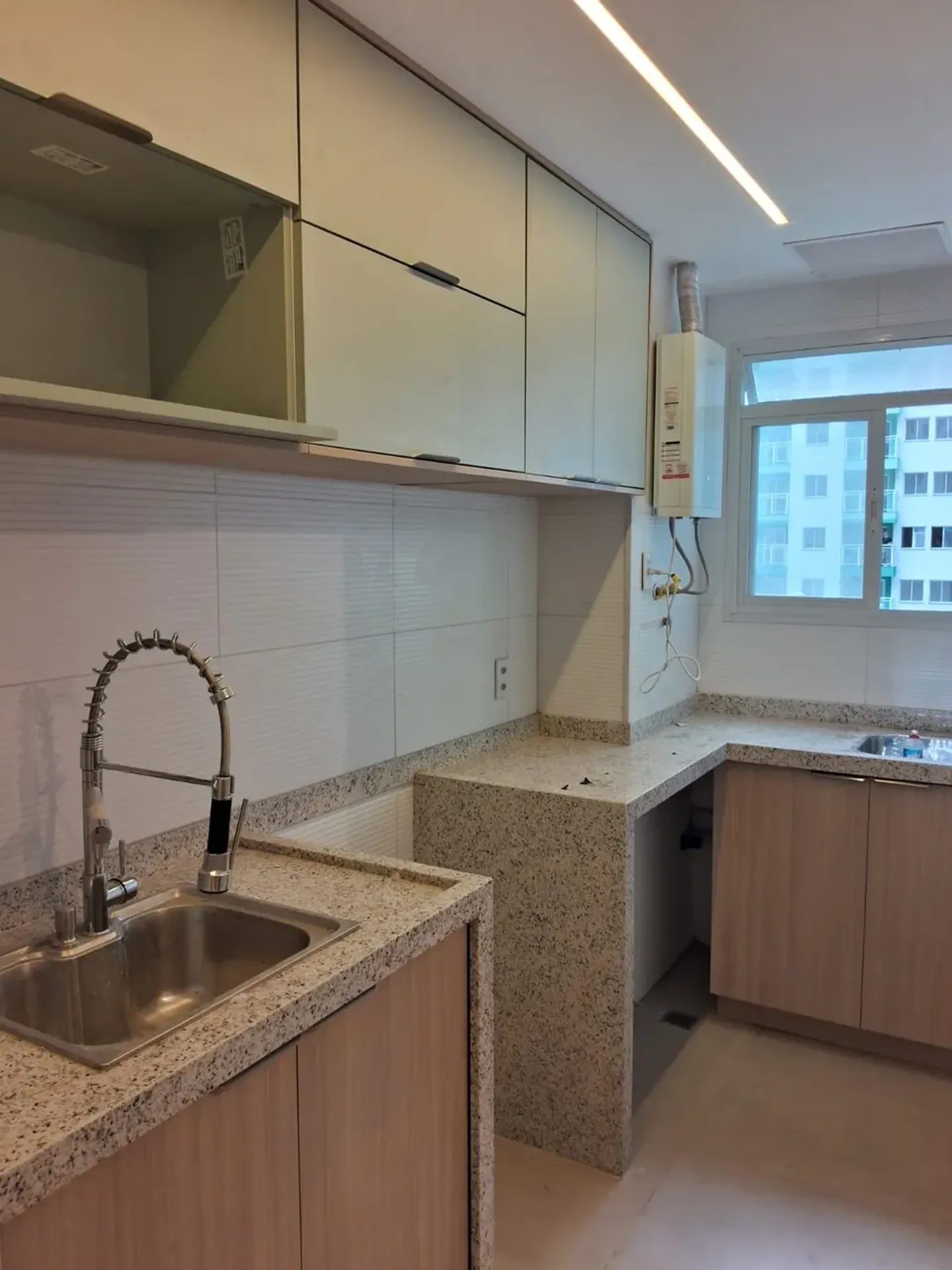 2-bedroom apartment in a building with a sauna — photo 14