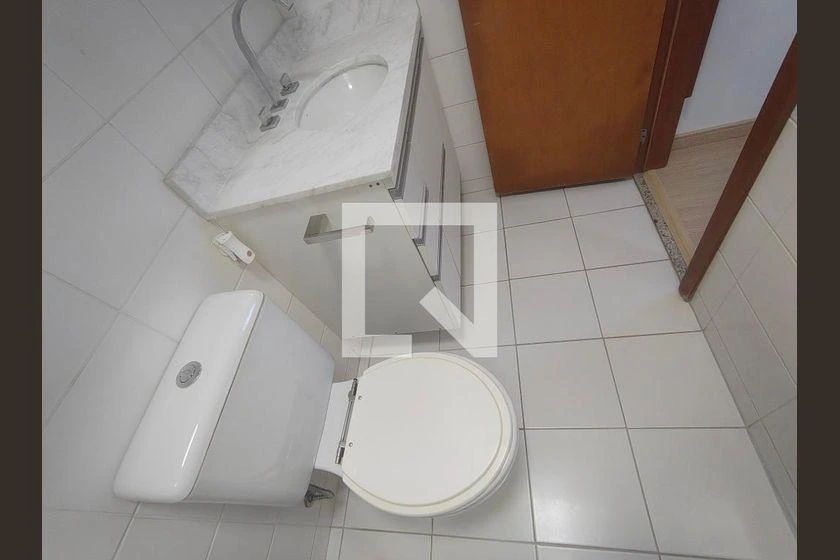 85 m² apartment with 3 bedrooms and a glass-enclosed balcony — photo 45