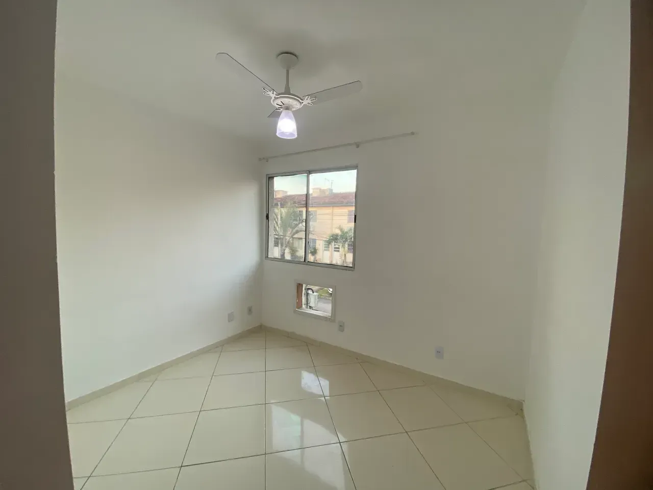 Unfurnished duplex house with 2 bedrooms and 2 bathrooms — photo 8