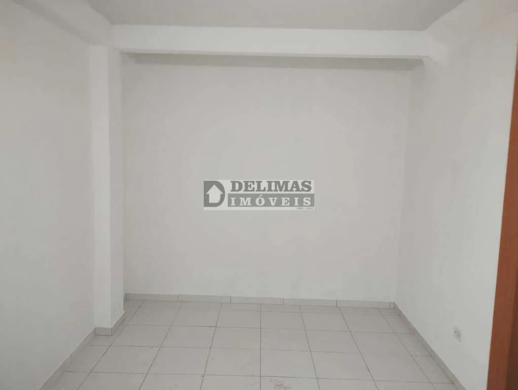 30 m² apartment on the 9th floor with fitted kitchen cabinets — photo 2