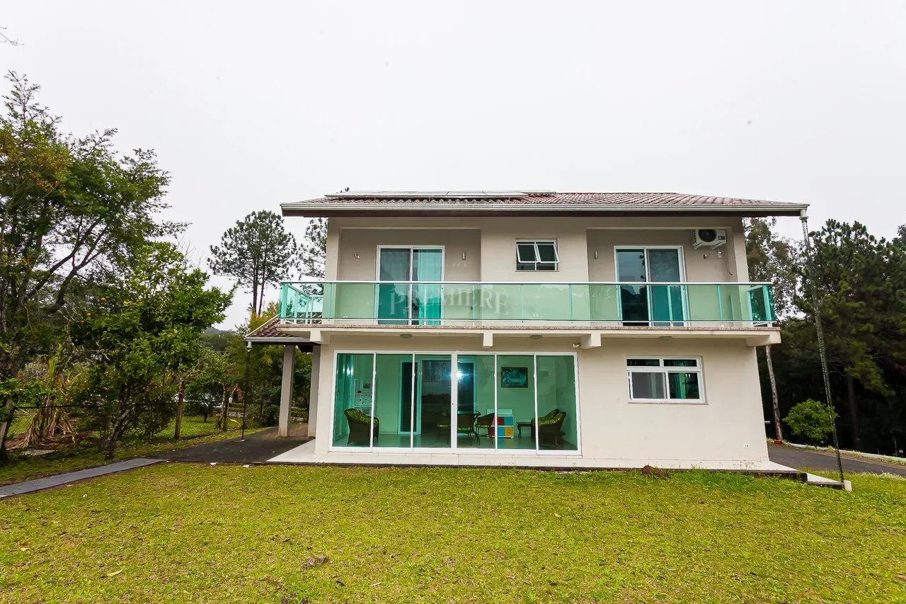 House with 4 bedrooms, 1 en-suite, 4 bathrooms — photo 2