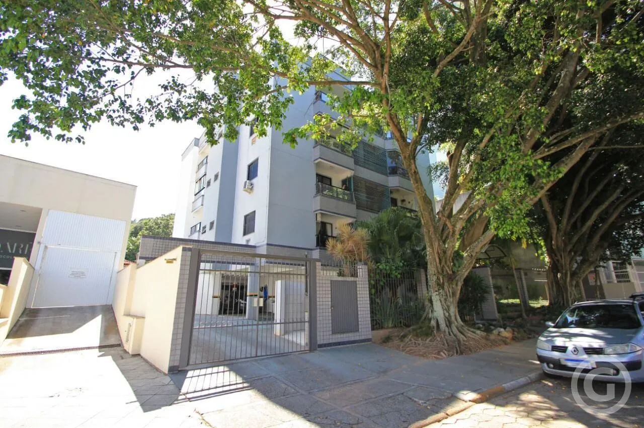 2-bedroom apartment with a glass-enclosed balcony — photo 16