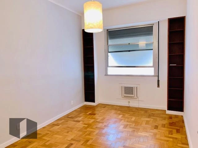 Apartamento com piso de madeira ou laminado, Copacabana — photo 17