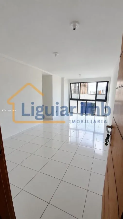 Glass-enclosed balcony in a 2-bedroom apartment, 58 m² — photo 7