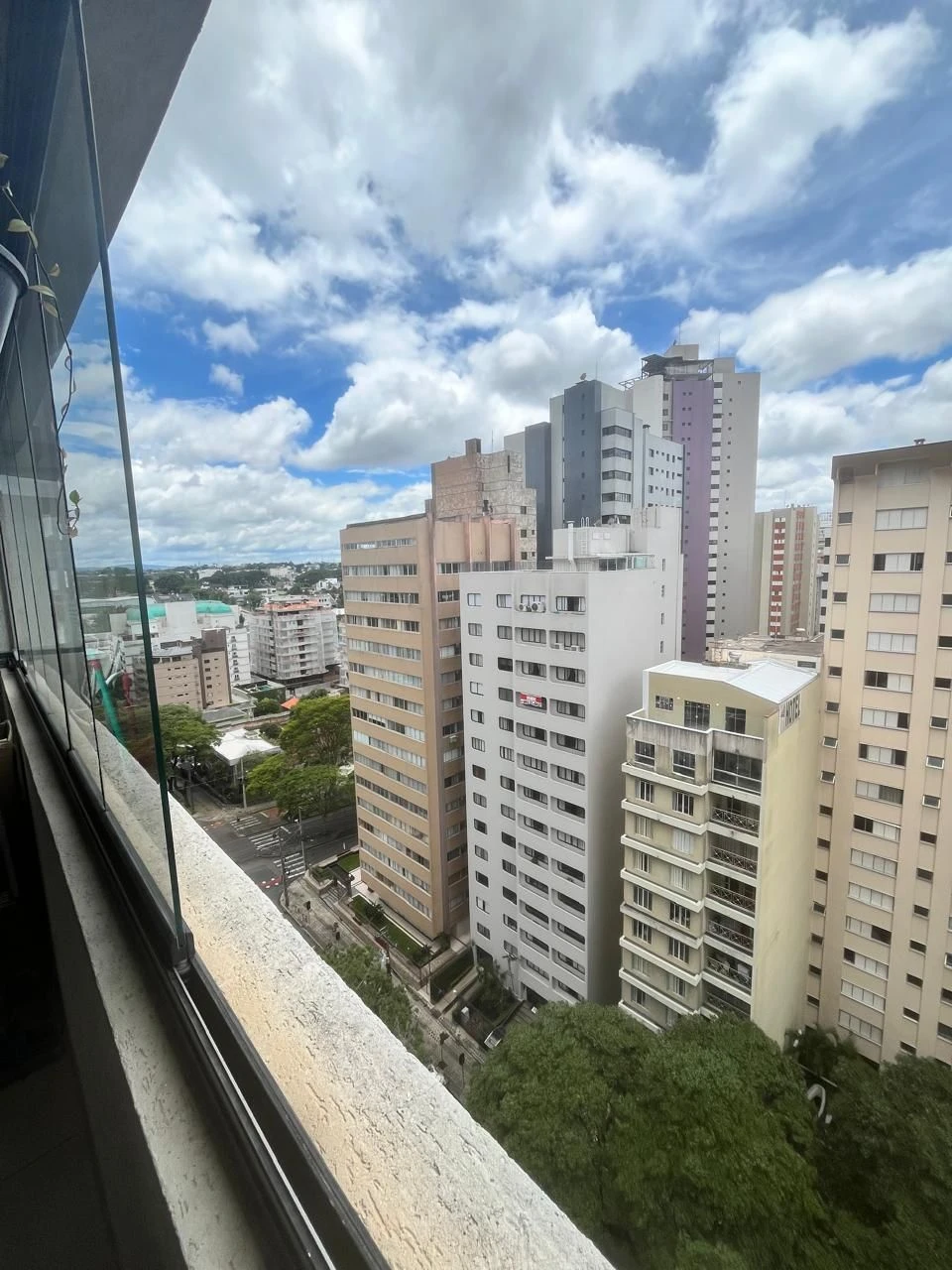 Furnished apartment, 48 m², with a glass-enclosed balcony — photo 29