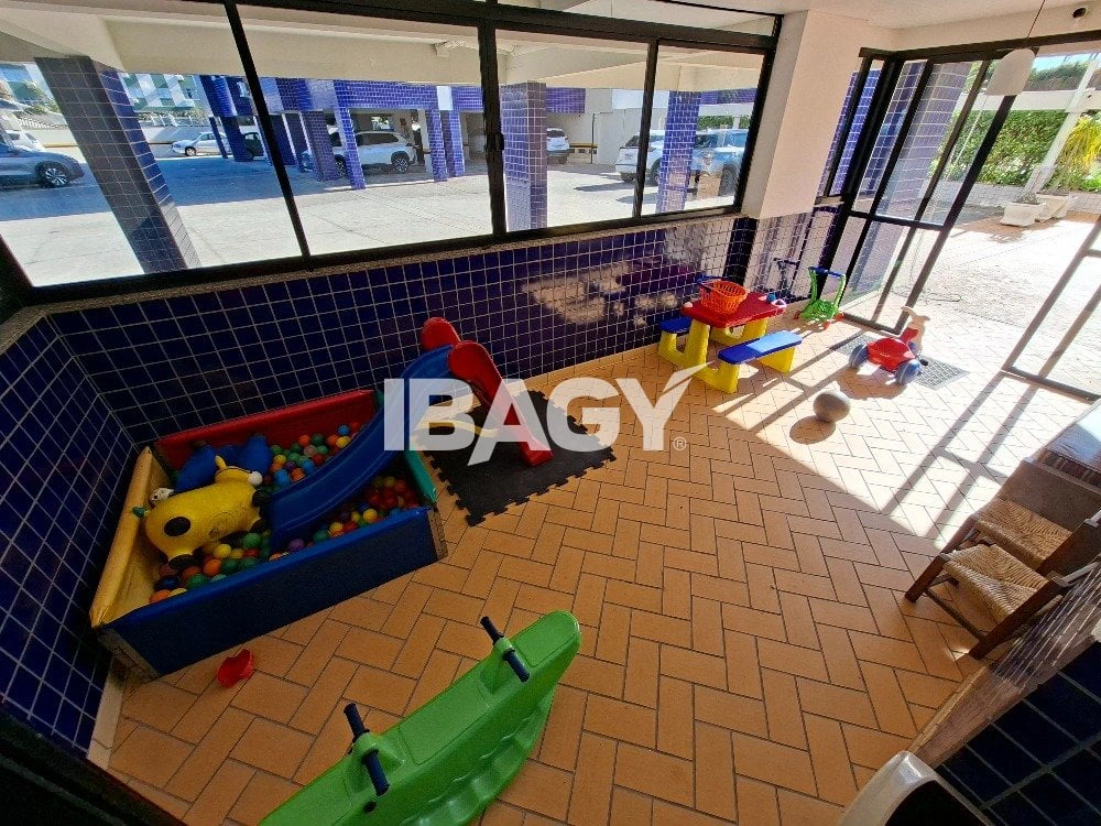 98 m² apartment with a private BBQ and a private pool — photo 23