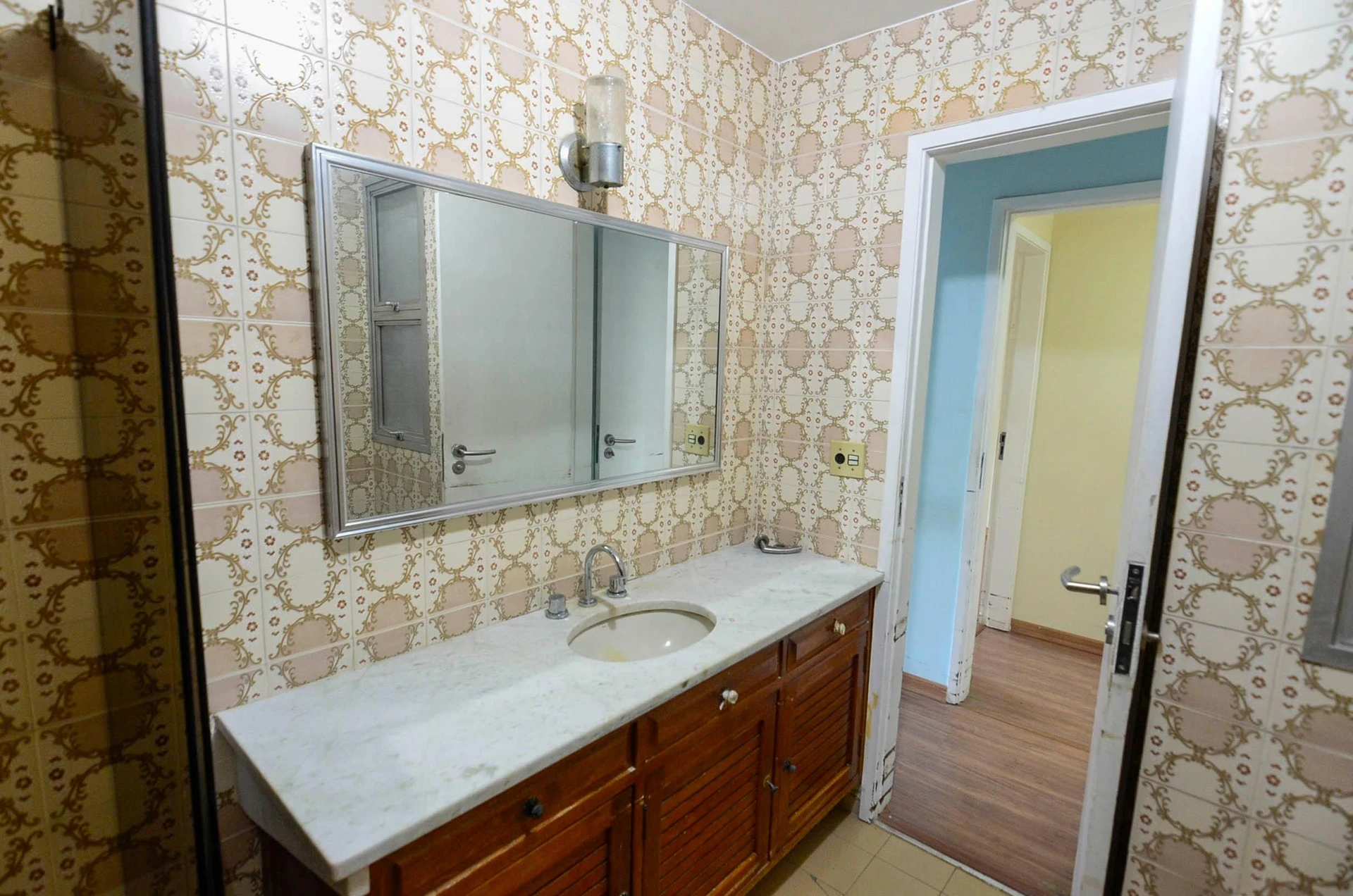 Apartamento para alugar com 4 quartos, 1 suíte e varanda — photo 13
