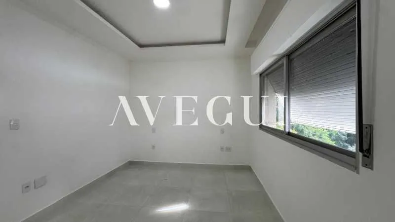 Penthouse with 4 bedrooms and open-plan gas kitchen — photo 15