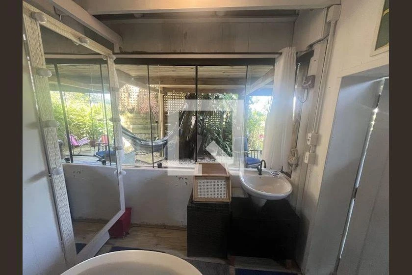 Furnished house, 322 m², with a grill on the balcony — photo 9