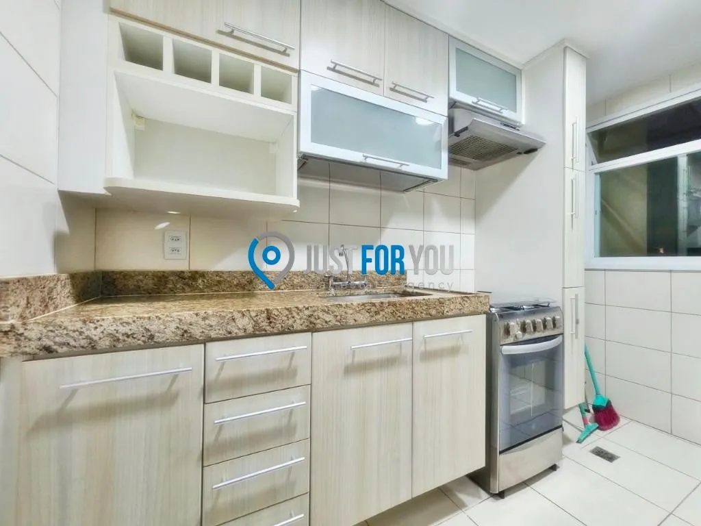 Furnished 2-bedroom apartment, 68 m², 1 parking space — photo 31