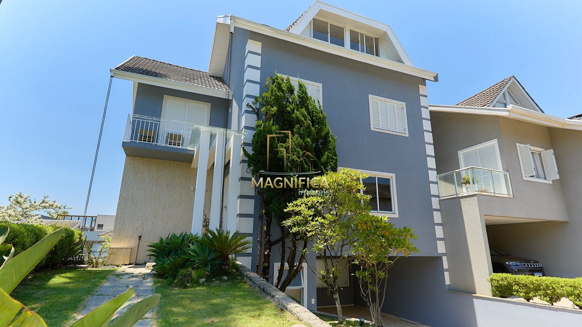 House with 4 bedrooms and 3 en-suite suites, 4 parking spaces — photo 64