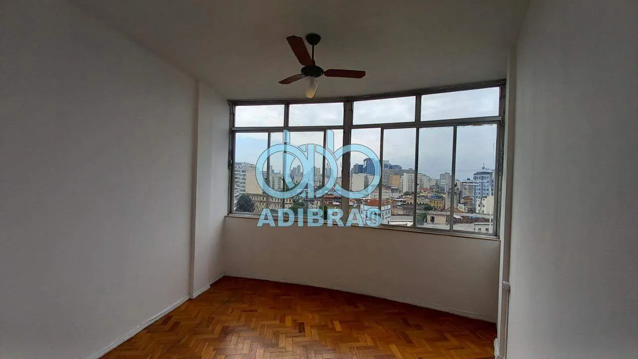 Apartment on the 9th floor with floor-to-ceiling windows — photo 8