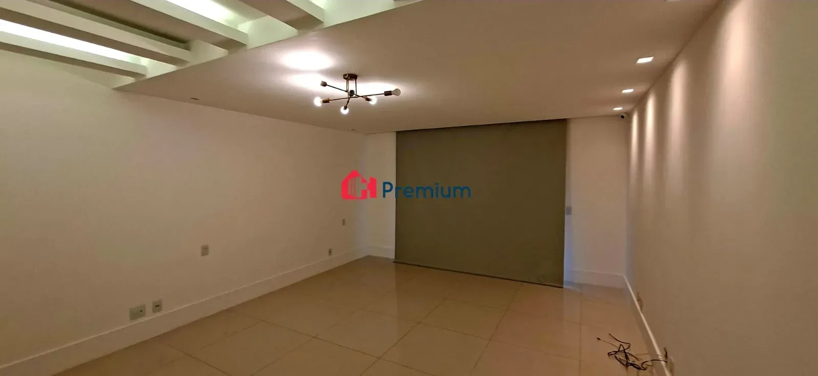 Casa com 5 suítes e 7 banheiros, 5 vagas — photo 11