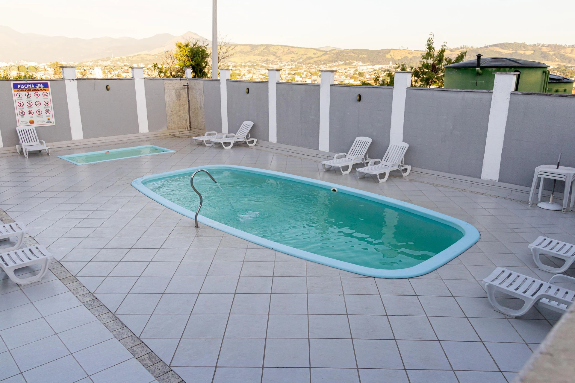 2-bedroom apartment with private garden — photo 10