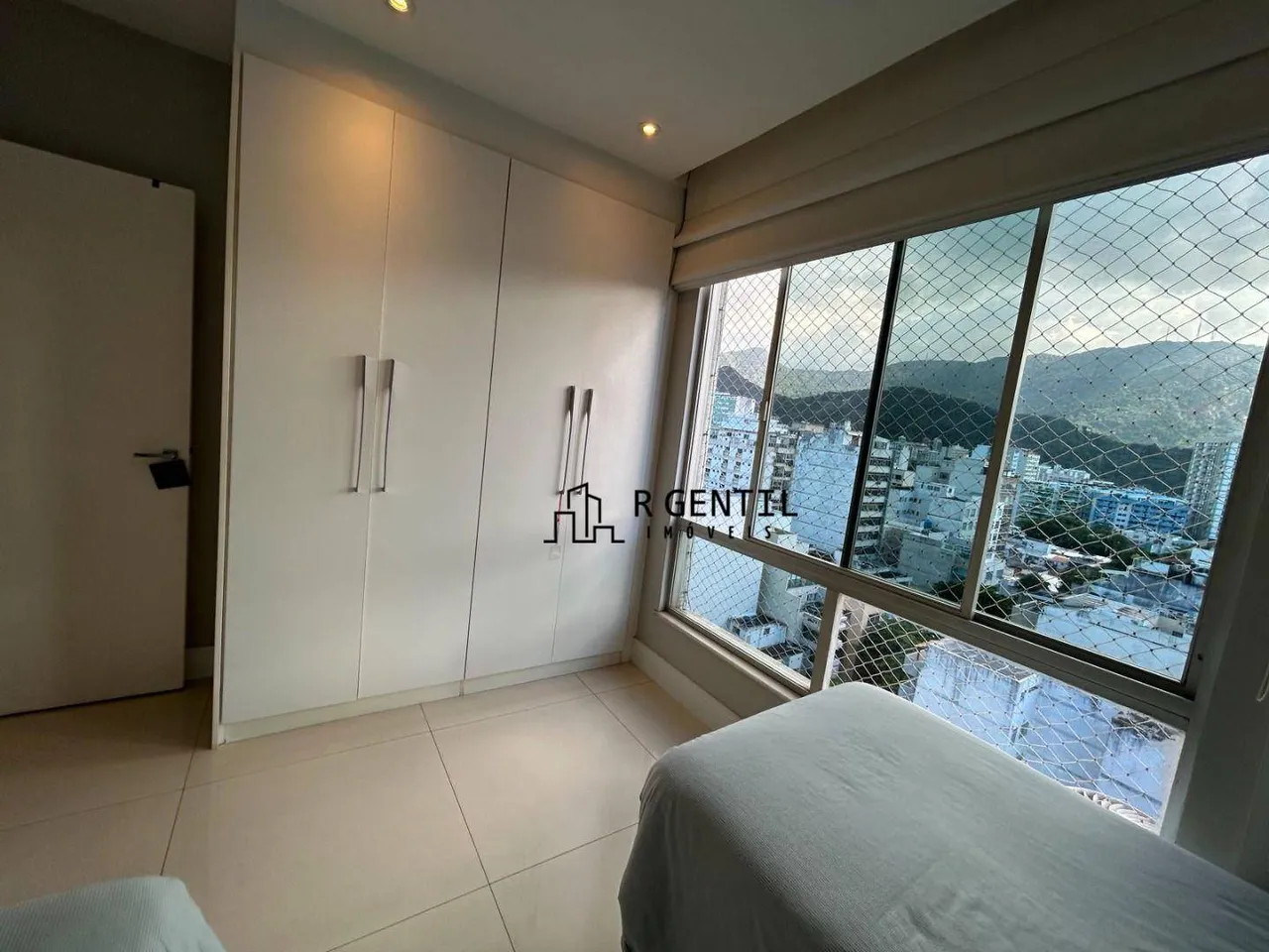 Apartamento para alugar com 3 dormitórios e 3 banheiros — photo 13