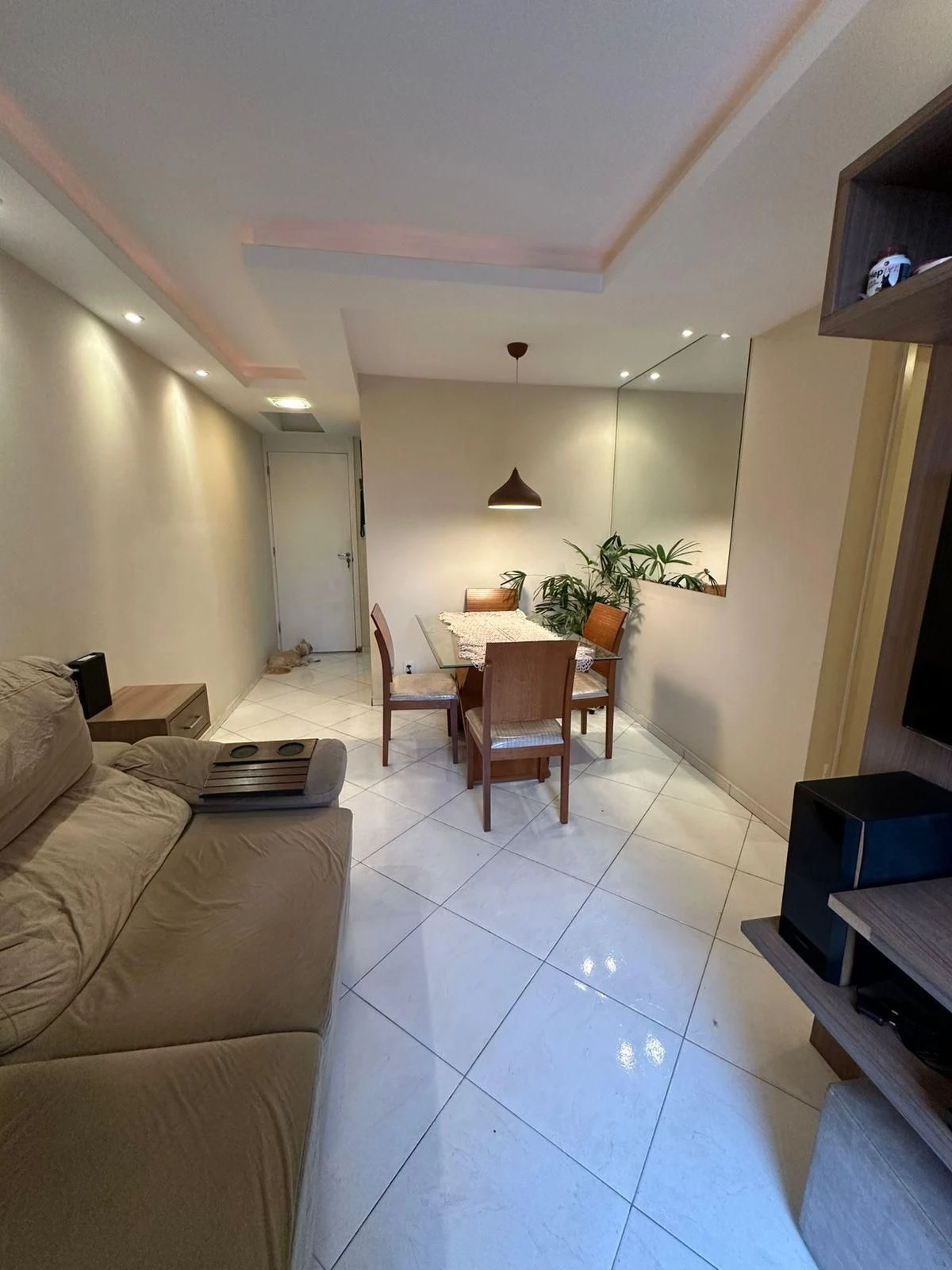 Furnished apartment with 3 bedrooms and 1 bathroom — photo 6