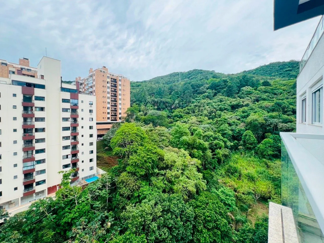 Furnished 3-suite apartment with 121 m²