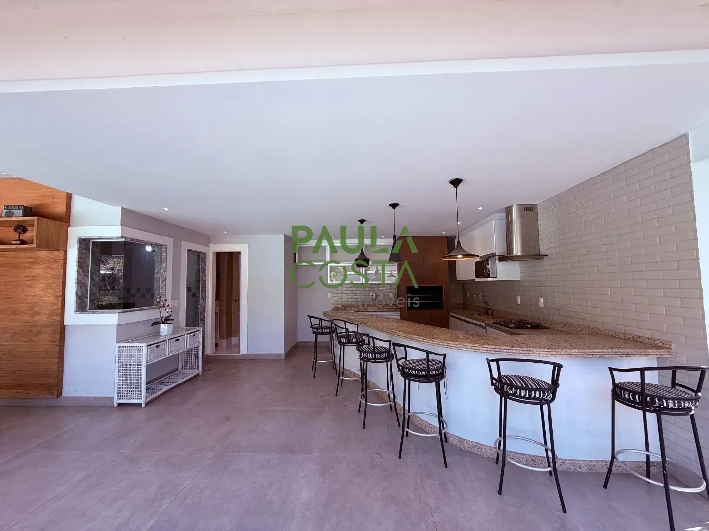 Casa mobiliada com 5 quartos e 5 vagas, 984 m² — photo 4