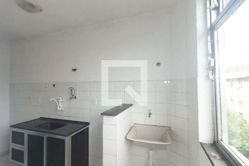 Apartamento de 2 dormitorios con balcón, 50 m² — photo 29