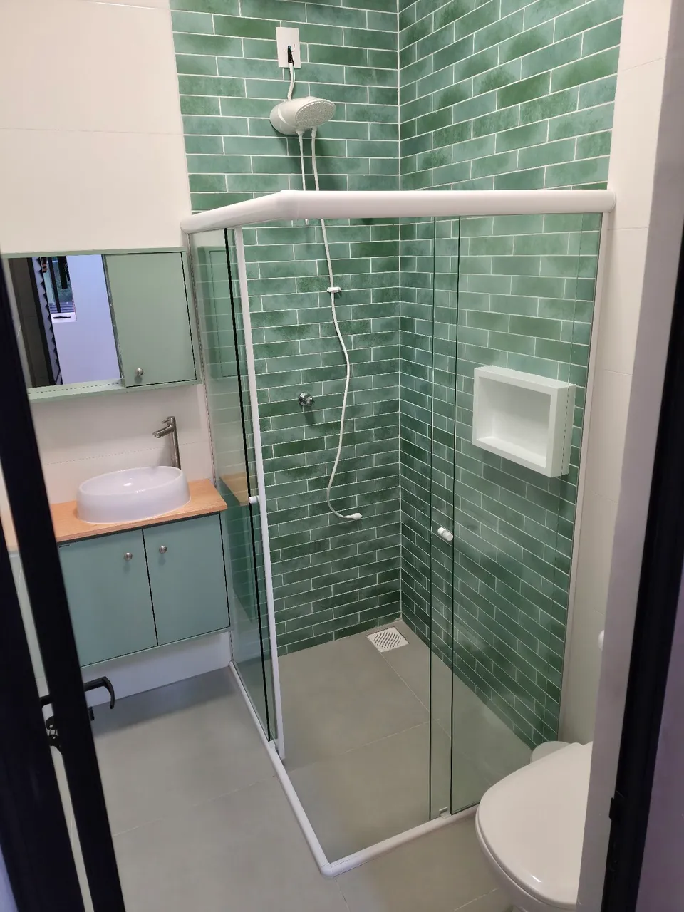 Furnished studio, 35 m², with a water view — photo 6